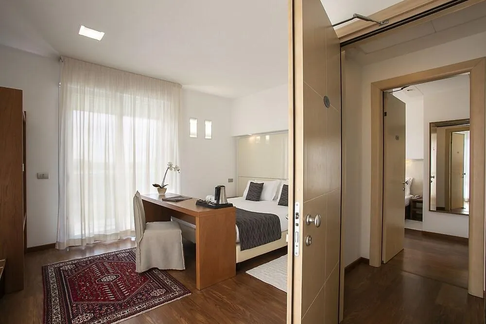 Park Hotel Ermitage Resort & Spa Lido di Jesolo 4*,  Italy